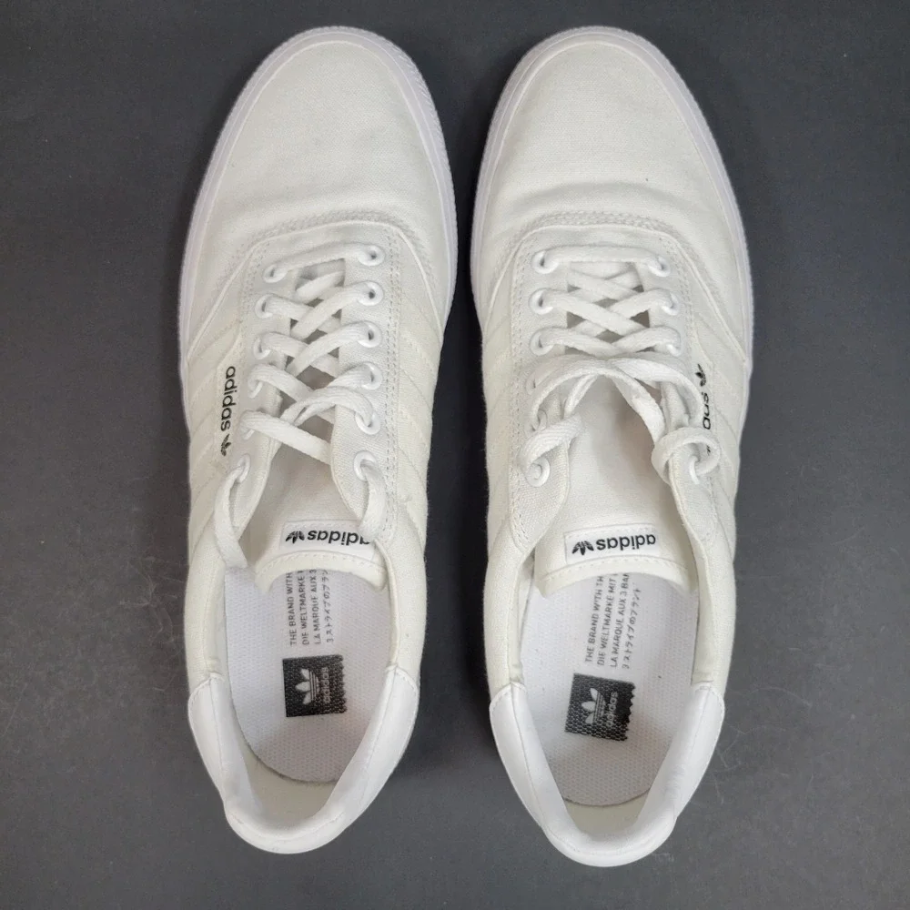 Adidas 3 Stripe White Sneakers Men's Size 10.5 Casual Lace Up‎ Shoes Activewear